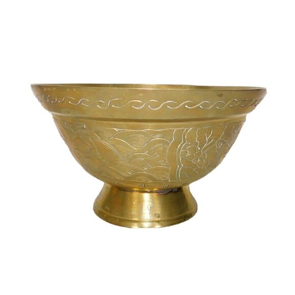 Vintage bronze or brass Asian decorative 10" bowl, 5.5" tall - Picture 1 of 6